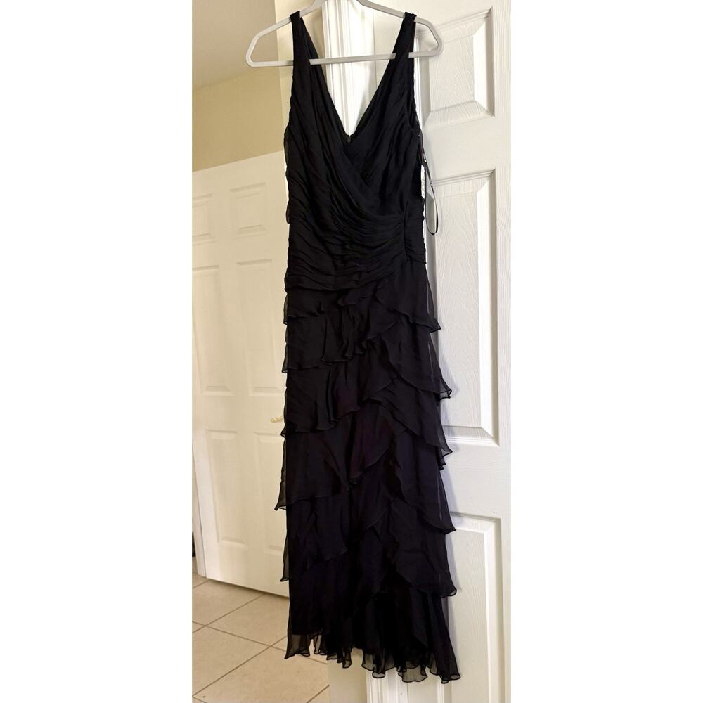 Tadashi Shoji Black v-neck ruched tiered maxi dress NWT